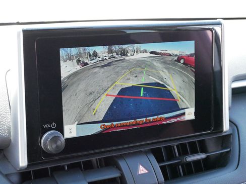 Certified 2024 Toyota RAV4 LE image 28