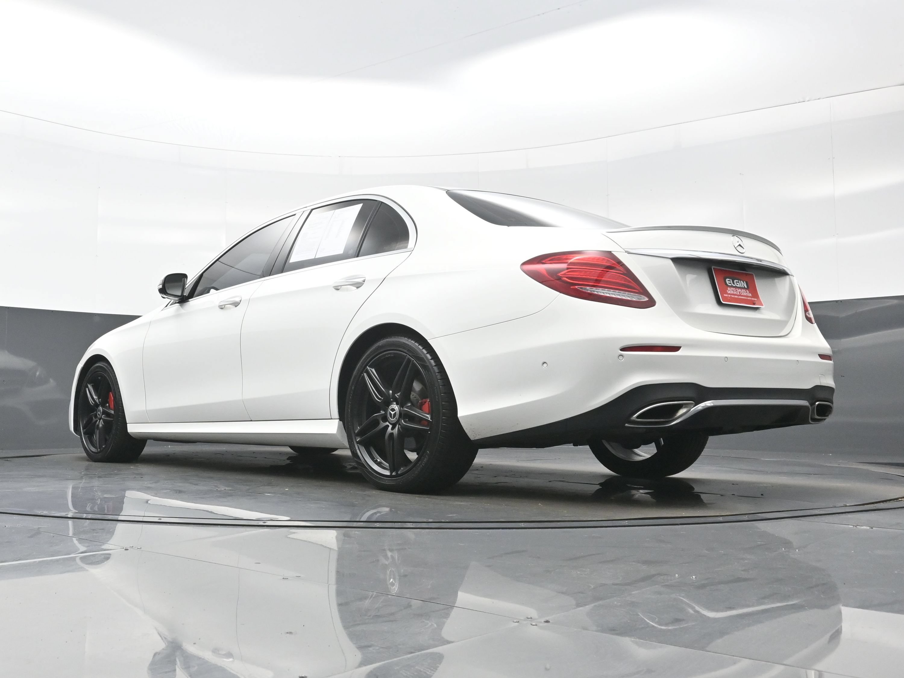 Used 2019 Mercedes-Benz E 300 w/ Driver Assistance Package image 27