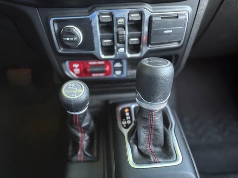 Used 2020 Jeep Gladiator Rubicon image 21