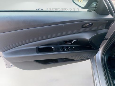 Used 2025 Hyundai Elantra Sport w/ Cargo Package FWD image 17