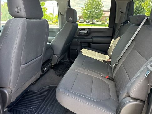 Used 2022 Chevrolet Silverado 2500 LT w/ Convenience Package AWD/4WD image 10