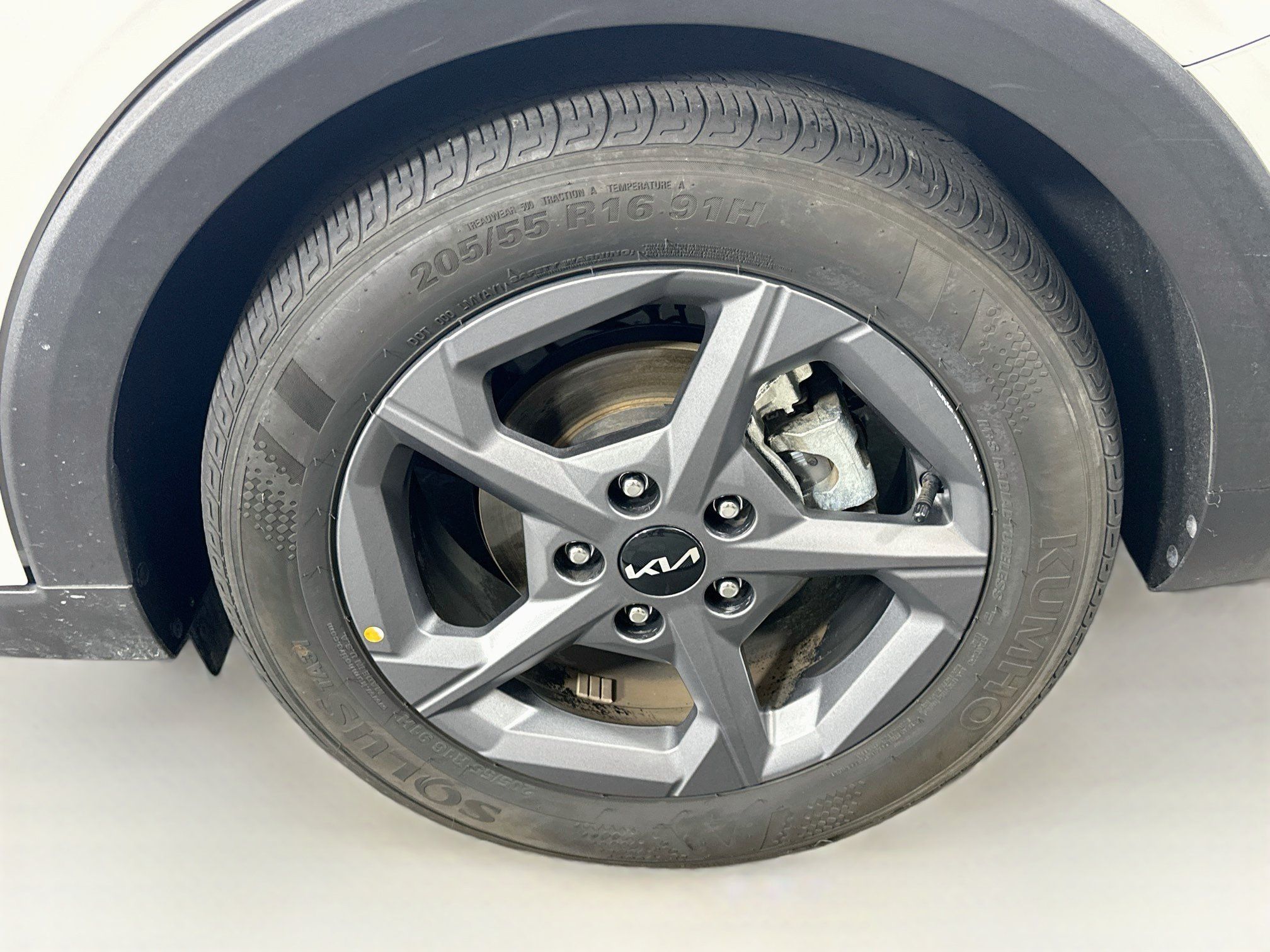 Used 2025 Kia K4 FWD image 11