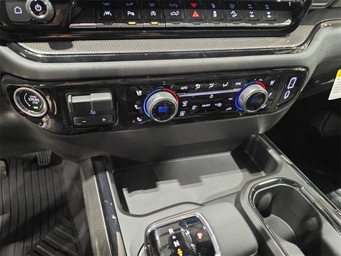 New 2026 Chevrolet Silverado 1500 ZR2 w/ ZR2 Bison Edition image 24