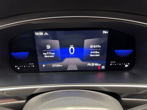 Used 2022 Volkswagen Tiguan S image 16