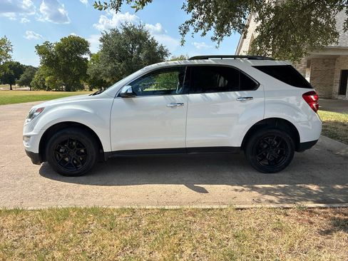 Used 2017 Chevrolet Equinox Premier w/ Enhanced Convenience Package FWD image 12