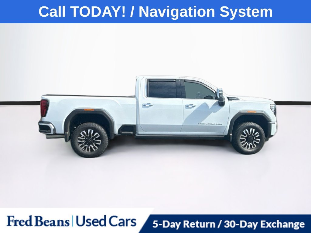 Used 2026 GMC Sierra 2500 Denali Ultimate w/ Max Trailering Package AWD/4WD image 9