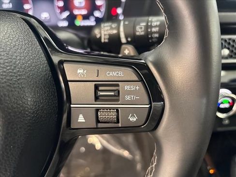 Certified 2025 Honda Civic Sport Touring image 9