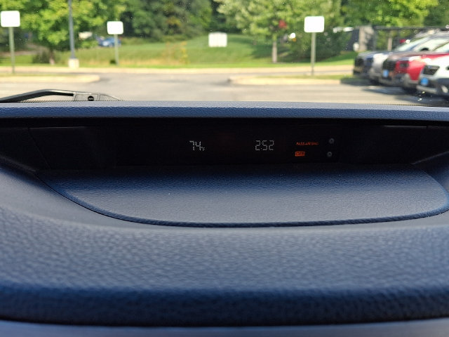 Used 2014 Subaru Legacy 2.5i Premium AWD/4WD image 26