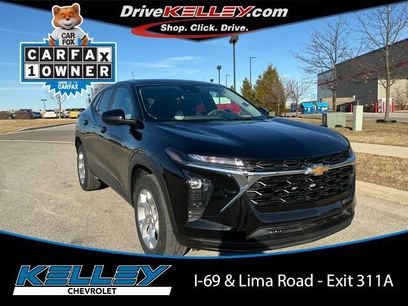 Used 2024 Chevrolet Trax LS w/ LS Convenience Package