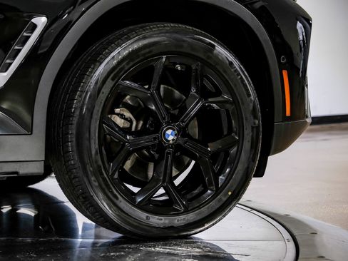 Used 2024 BMW X4 xDrive30i image 61