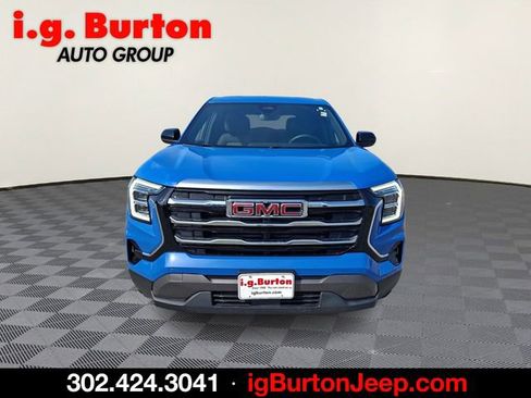 Used 2026 GMC Terrain Elevation image 2