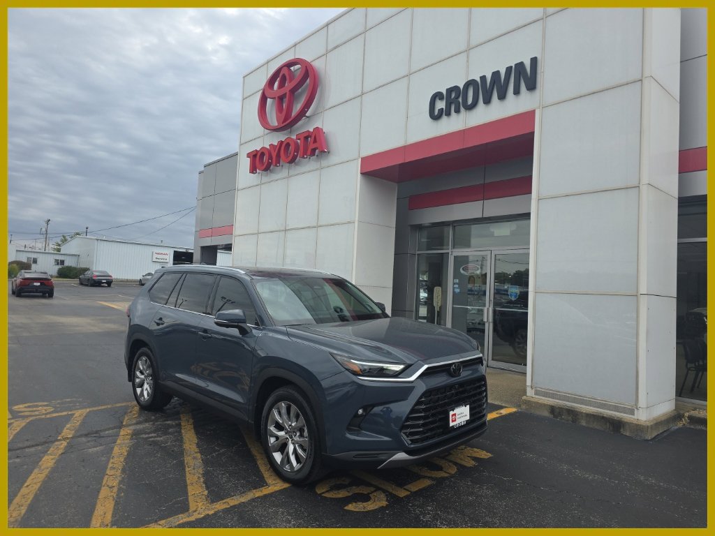 Used 2026 Toyota Grand Highlander FWD image 1