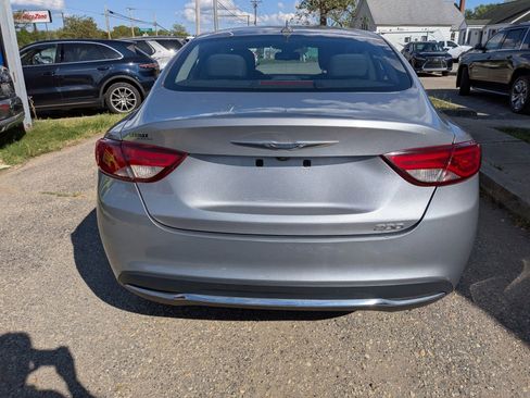 Used 2016 Chrysler 200 Limited w/ Anniversary Edition image 4