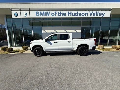 Used 2021 Chevrolet Silverado 1500 LT Trail Boss w/ Bed Protection Package AWD/4WD image 1