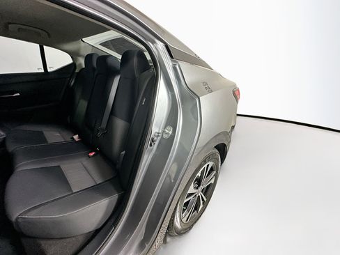 Used 2022 Nissan Sentra SV image 26