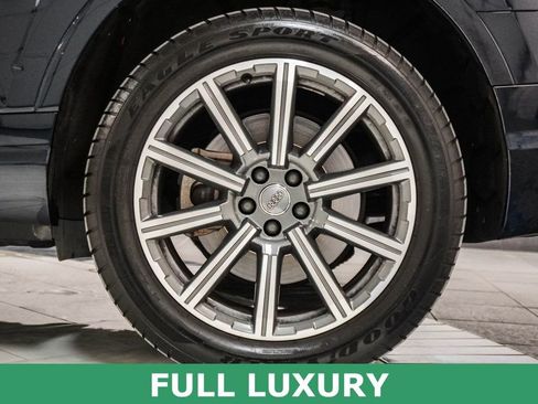Used 2018 Audi Q7 3.0T Premium Plus w/ Premium Plus Package AWD/4WD image 11
