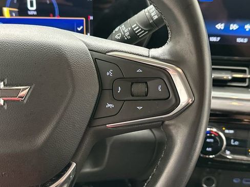 Used 2024 Chevrolet Trax ACTIV FWD image 9