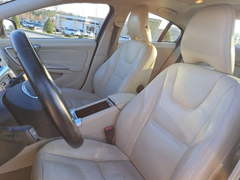 Used 2013 Volvo S60 T5 image 14