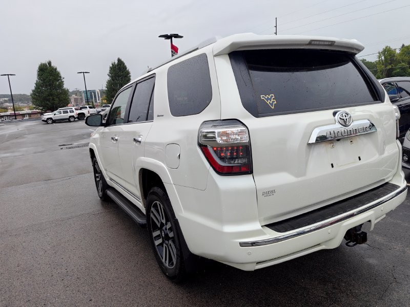 Used 2023 Toyota 4Runner Limited AWD/4WD image 6