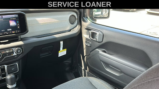 Used 2025 Jeep Wrangler Unlimited Sport AWD/4WD image 25