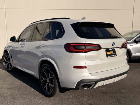 Used 2019 BMW X5 xDrive50i w/ M Sport Package AWD/4WD image 2