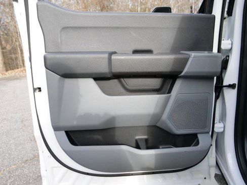 Used 2023 Ford F450 XLT w/ XLT Value Package image 30