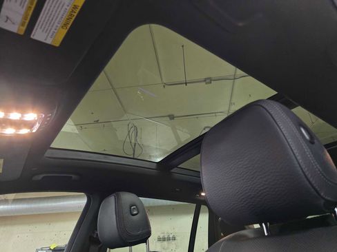 Used 2023 Mercedes-Benz GLS 450 4MATIC image 26