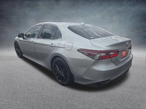 Used 2024 Toyota Camry LE FWD image 6
