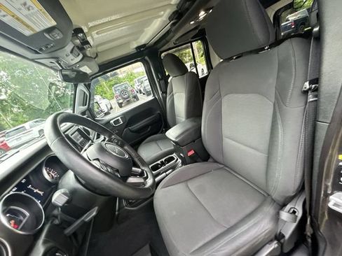 Used 2020 Jeep Wrangler Unlimited Sport AWD/4WD image 15