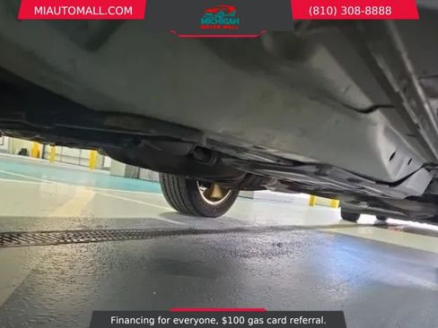 Used 2012 Jeep Grand Cherokee Overland Summit AWD/4WD image 24
