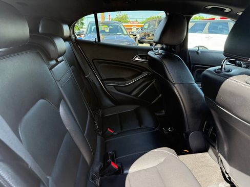 Used 2019 Mercedes-Benz GLA 250 4MATIC image 26