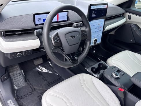 Used 2022 Ford Mustang Mach-E Premium RWD image 17
