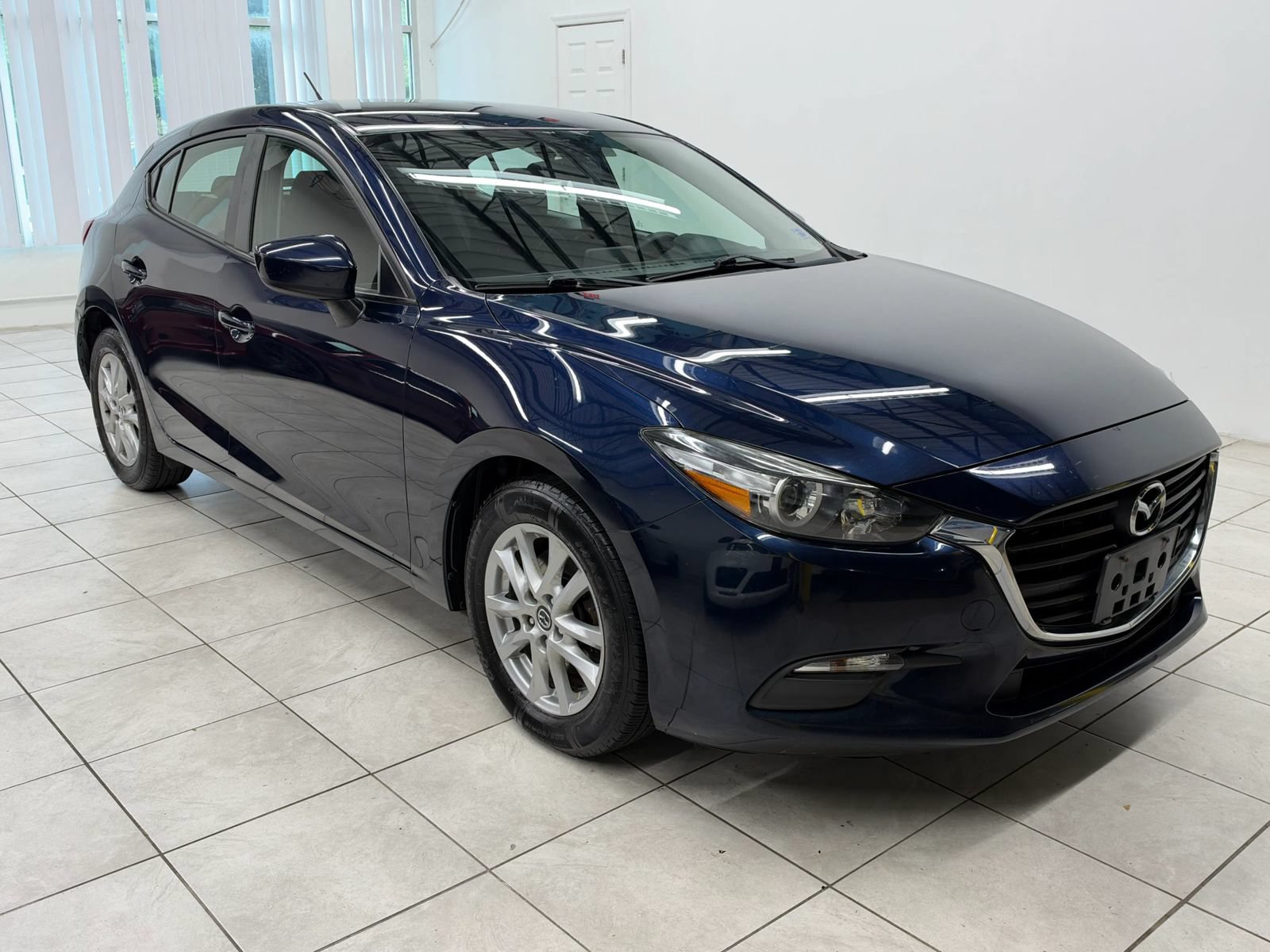 Used 2017 MAZDA MAZDA3 Sport FWD image 1