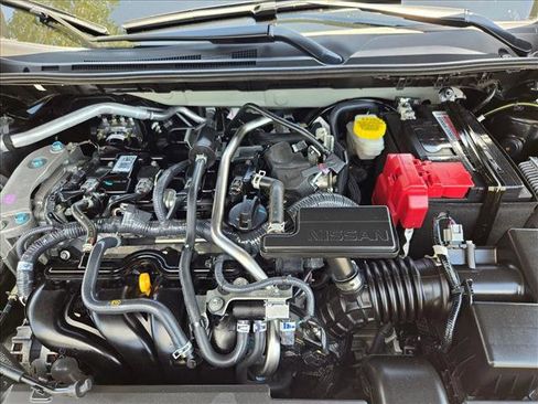 Used 2025 Nissan Sentra SV FWD image 21