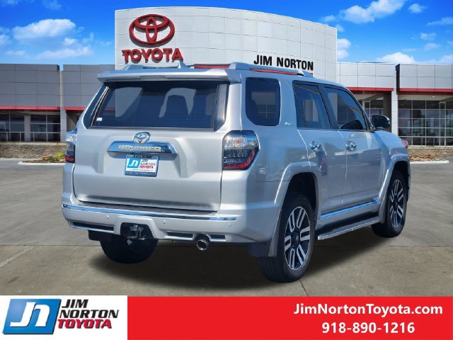 Used 2023 Toyota 4Runner Limited AWD/4WD image 7