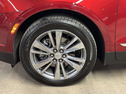 Used 2024 Cadillac XT5 Premium Luxury AWD/4WD image 10