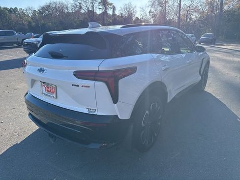 Used 2024 Chevrolet Blazer EV RS image 5