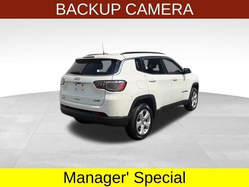 Used 2020 Jeep Compass Latitude w/ Cold Weather Group AWD/4WD image 7