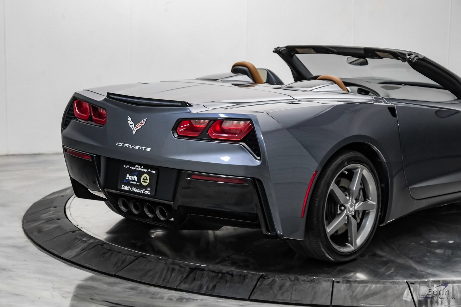 Used 2014 Chevrolet Corvette Stingray Convertible w/ 2LT Preferred Equipment Group RWD image 23