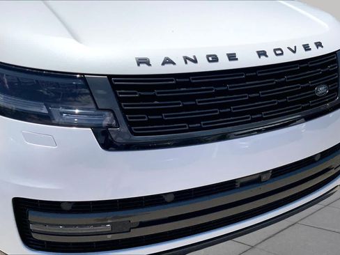 Certified 2023 Land Rover Range Rover Long Wheelbase Autobiography AWD/4WD image 29