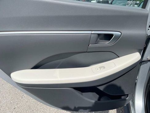 New 2025 Hyundai Sonata SEL image 21