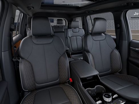 New 2026 Jeep Grand Cherokee L Summit AWD/4WD image 16