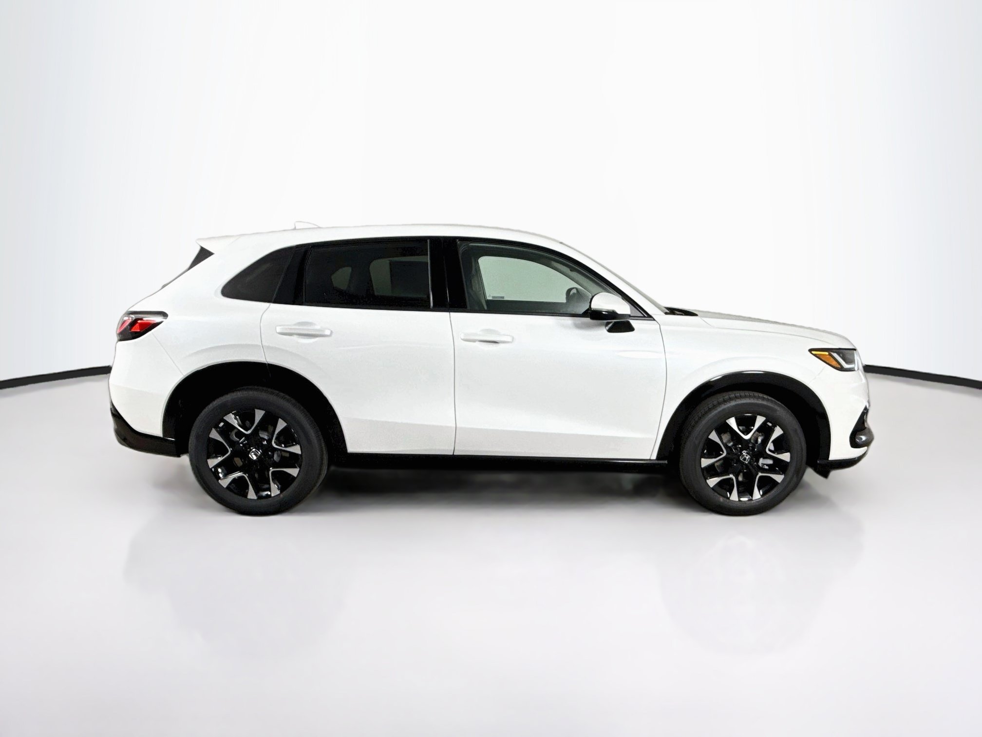 New 2027 Honda HR-V EX-L image 2