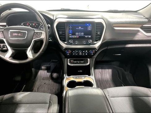 Used 2023 GMC Acadia SLE w/ LPO, Black Accent Package image 7