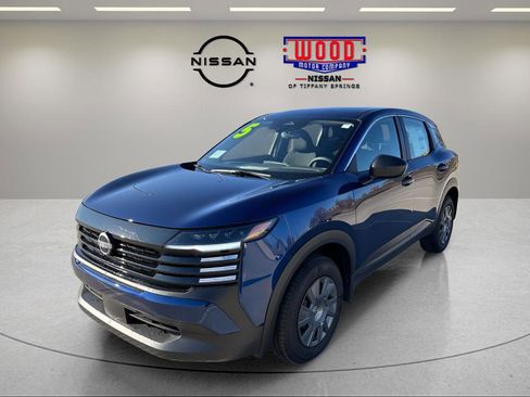 Certified 2025 Nissan Kicks S image 7