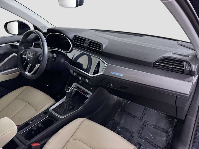 Used 2023 Audi Q3 2.0T Premium Plus AWD/4WD image 30