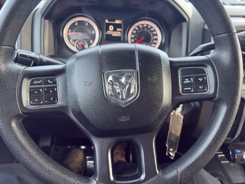 Used 2016 RAM 3500 Tradesman w/ Chrome Appearance Group image 10