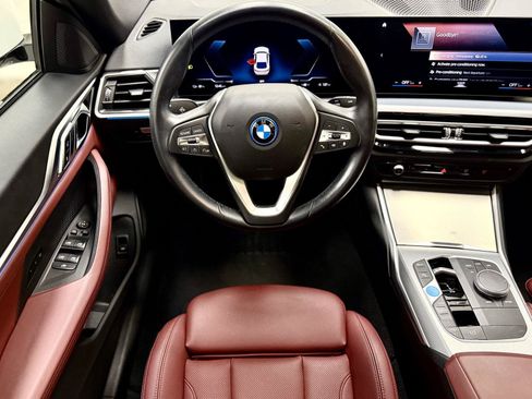 Used 2023 BMW i4 eDrive35 RWD image 2