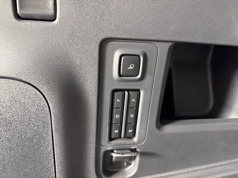 New 2025 Ford Expedition Platinum w/ Stealth Appearance Package image 28