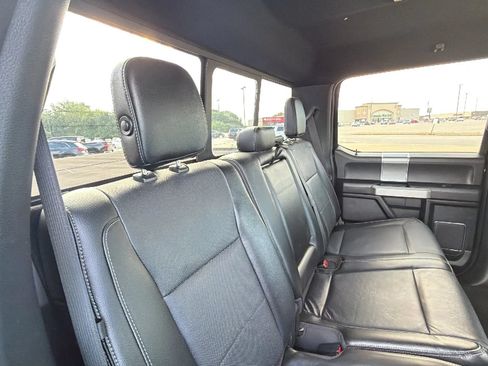 Used 2015 Ford F150 Lariat w/ Equipment Group 502A Luxury AWD/4WD image 42